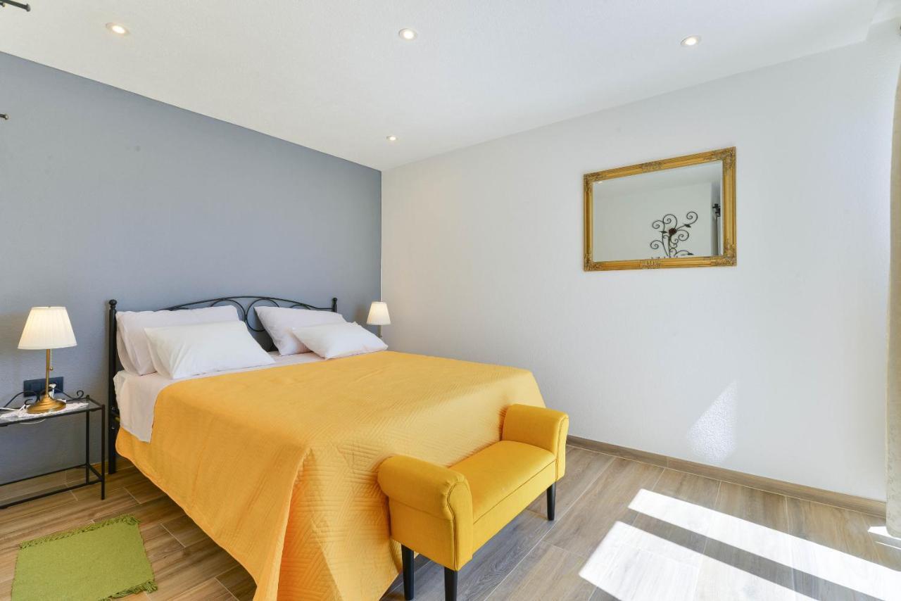 Modern Rustic Villa Kate Benkovac Exteriér fotografie