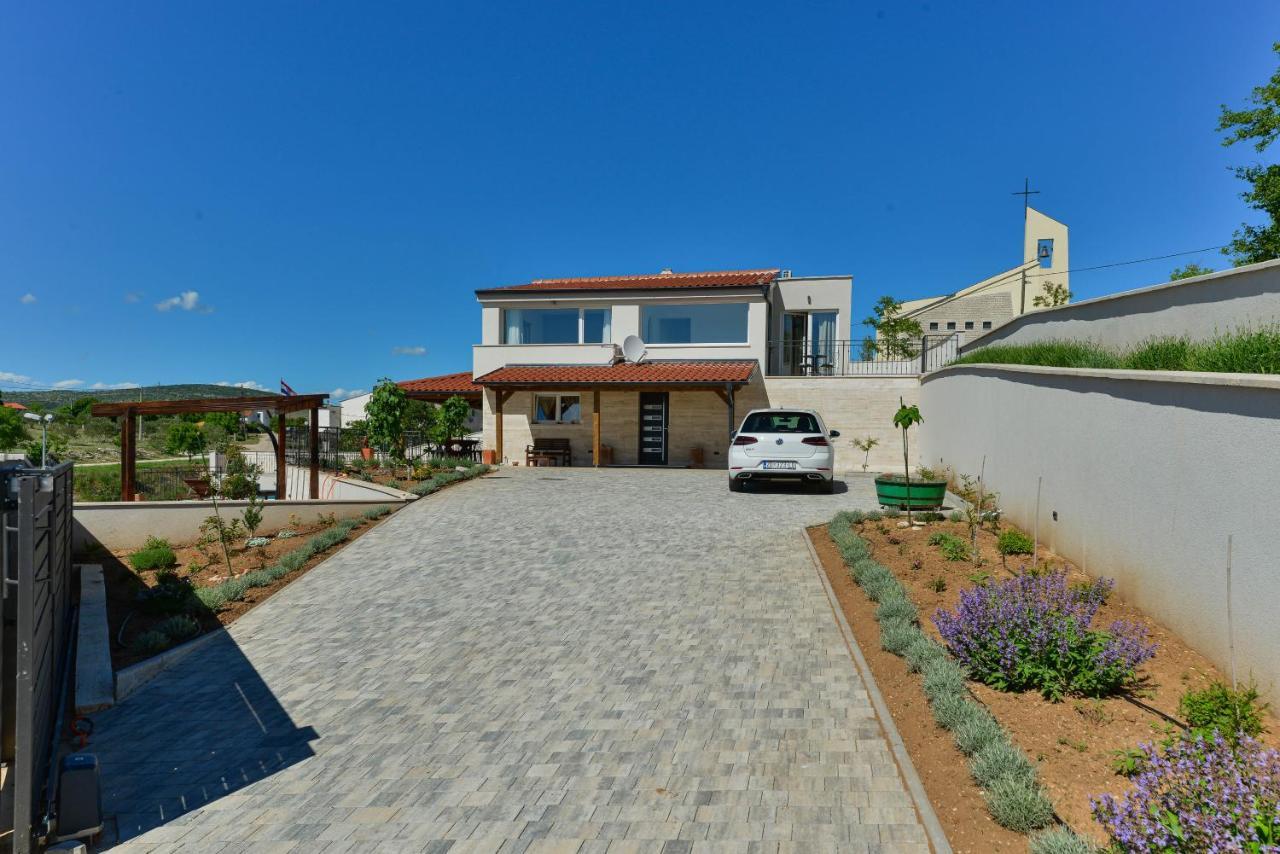Modern Rustic Villa Kate Benkovac Exteriér fotografie