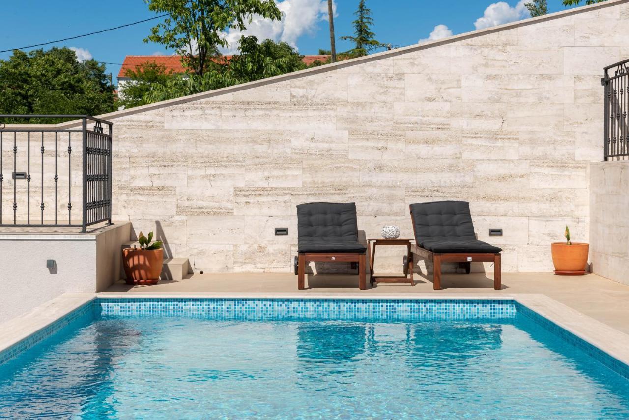 Modern Rustic Villa Kate Benkovac Exteriér fotografie