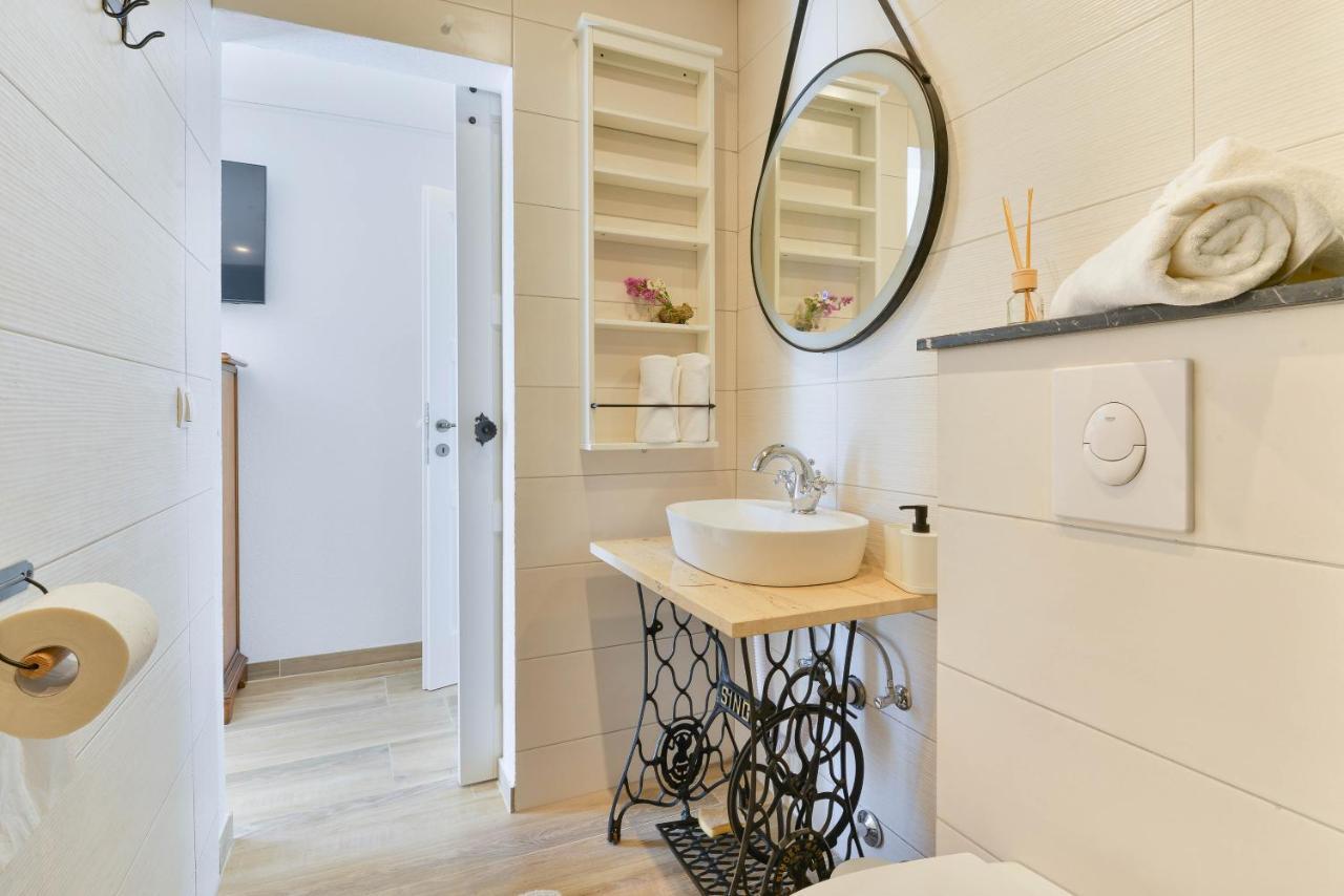 Modern Rustic Villa Kate Benkovac Exteriér fotografie